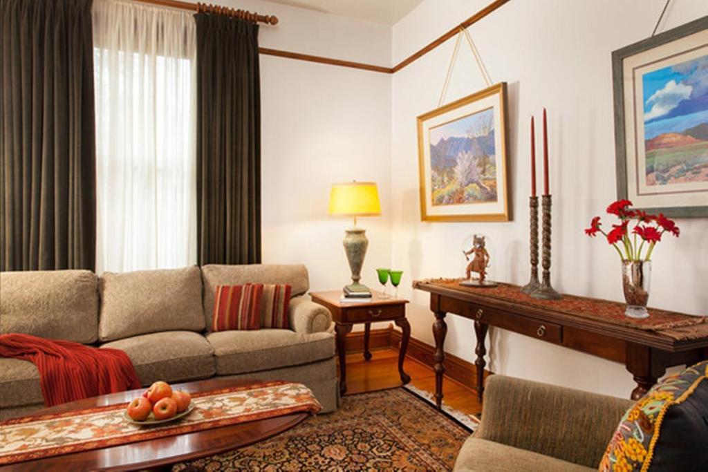 Four Kachinas B&B Inn Santa Fe Zewnętrze zdjęcie