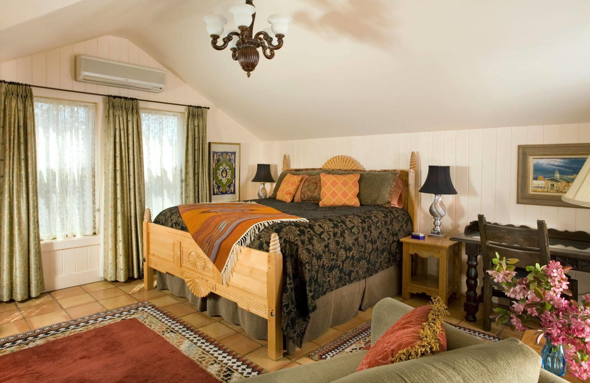 Four Kachinas B&B Inn Santa Fe Zewnętrze zdjęcie