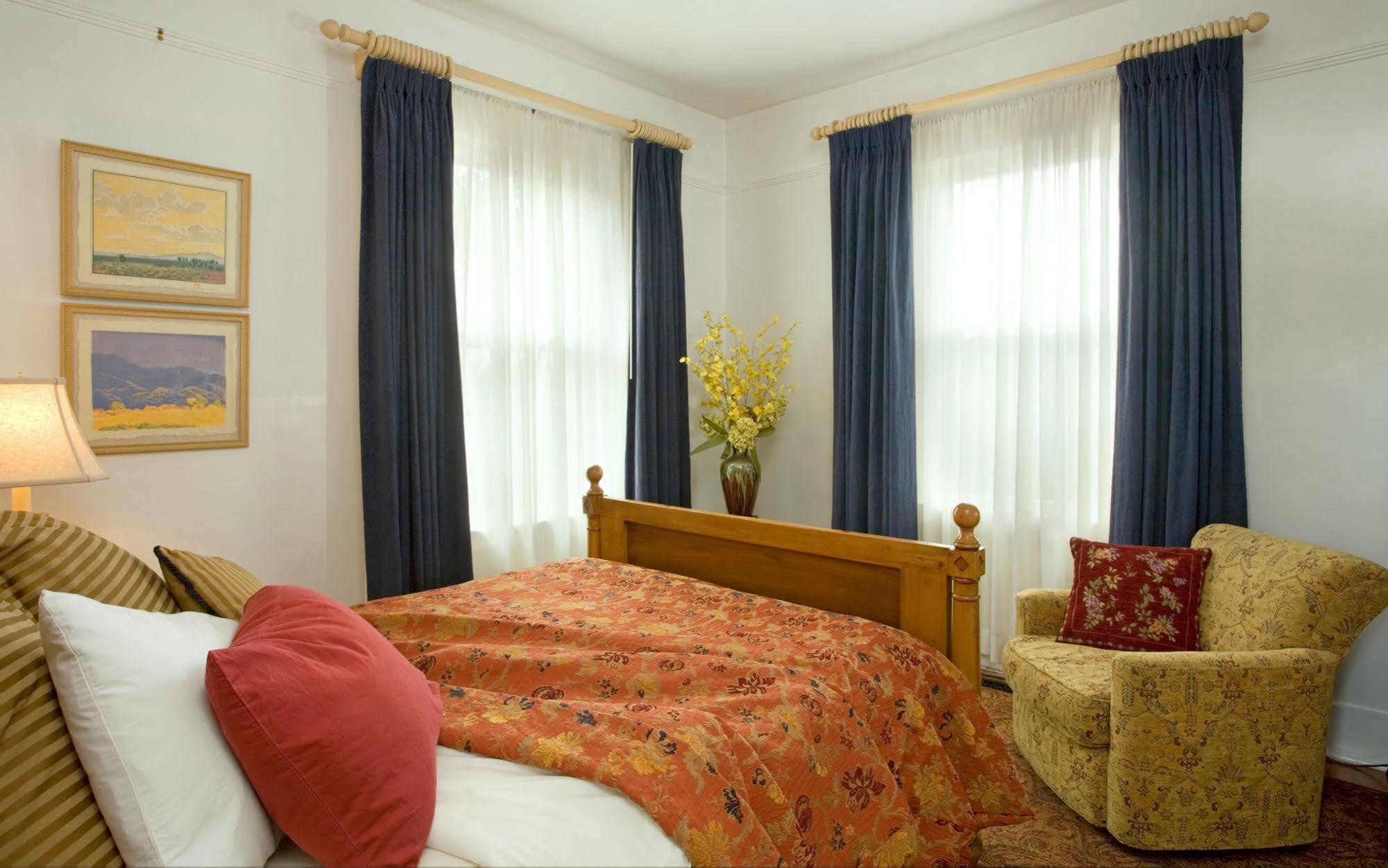 Four Kachinas B&B Inn Santa Fe Zewnętrze zdjęcie